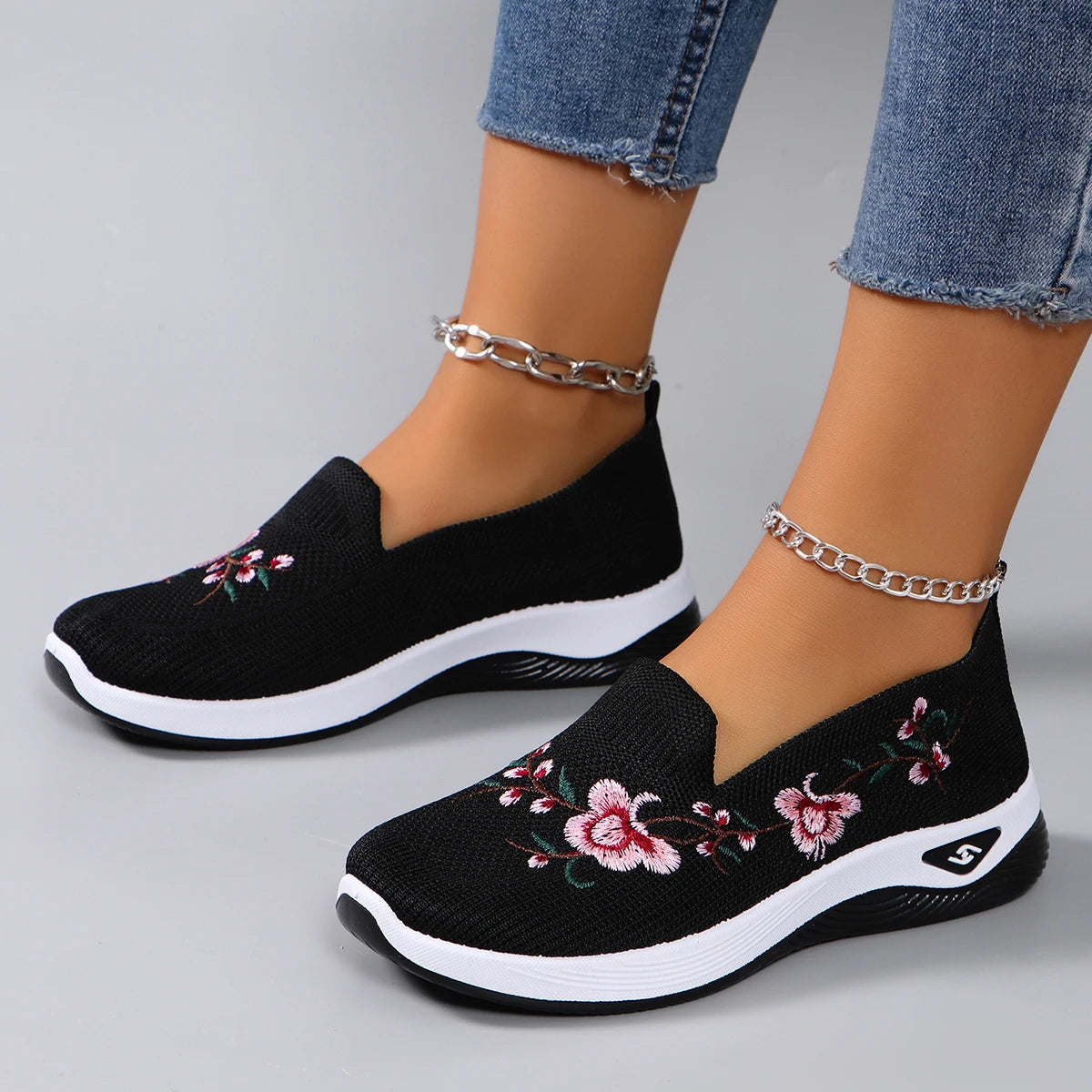 Magnolia Comfort Walkers