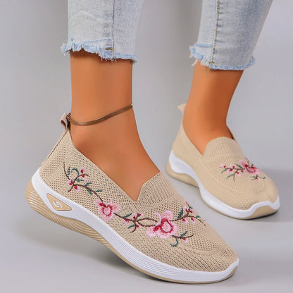 Magnolia Comfort Walkers