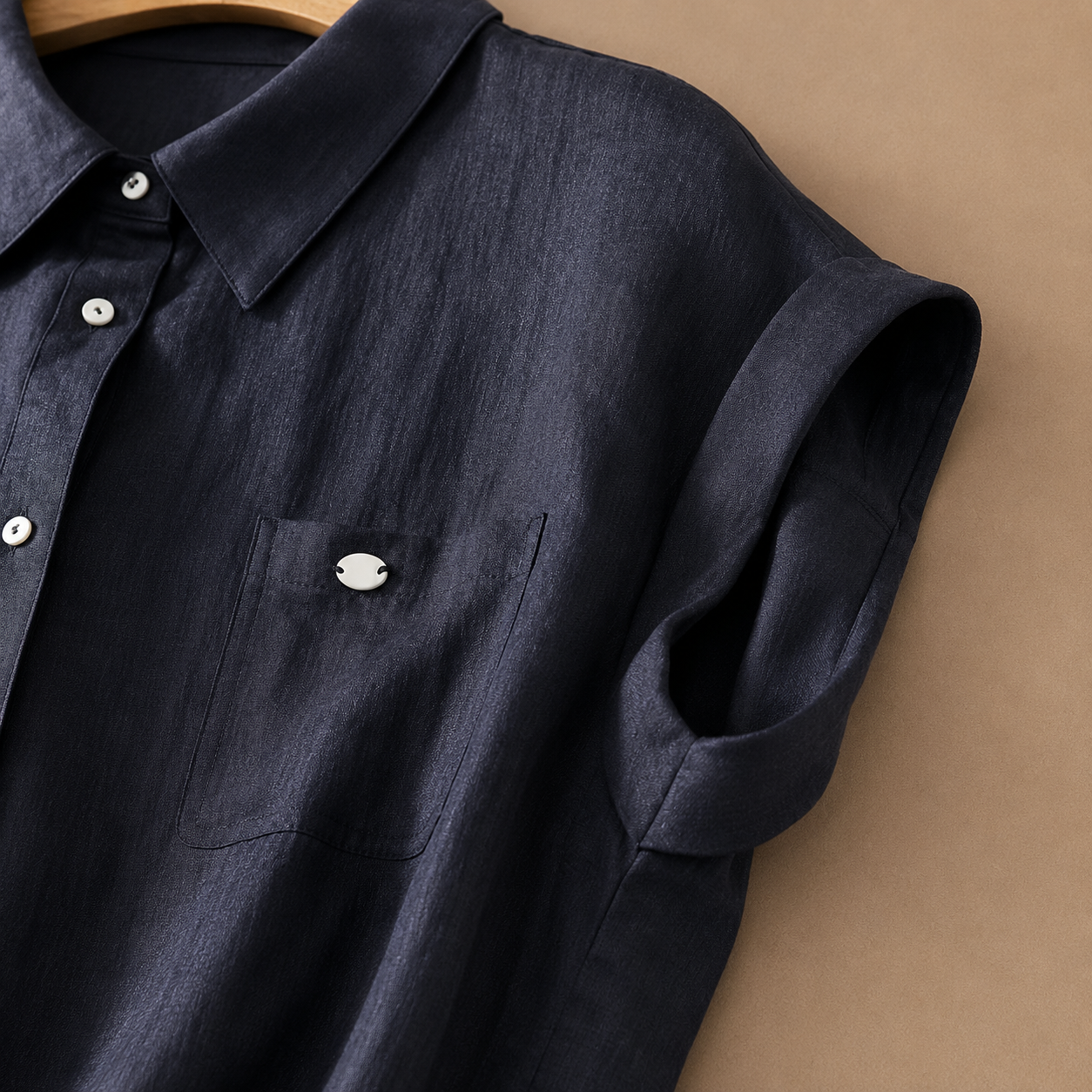 Noelle Classic Collar Blouse