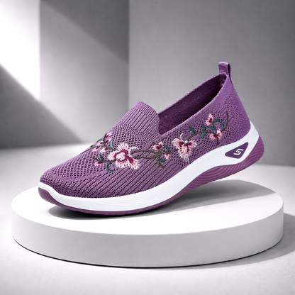 Magnolia Comfort Walkers