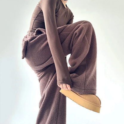 Anabella Sherpa Sweatpants