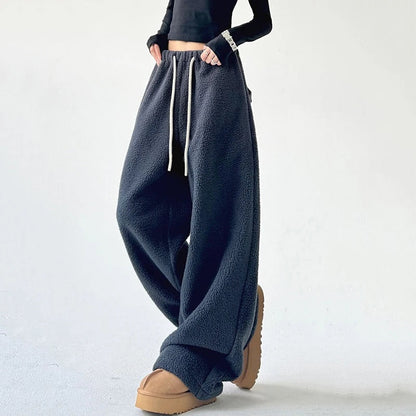 Anabella Sherpa Sweatpants