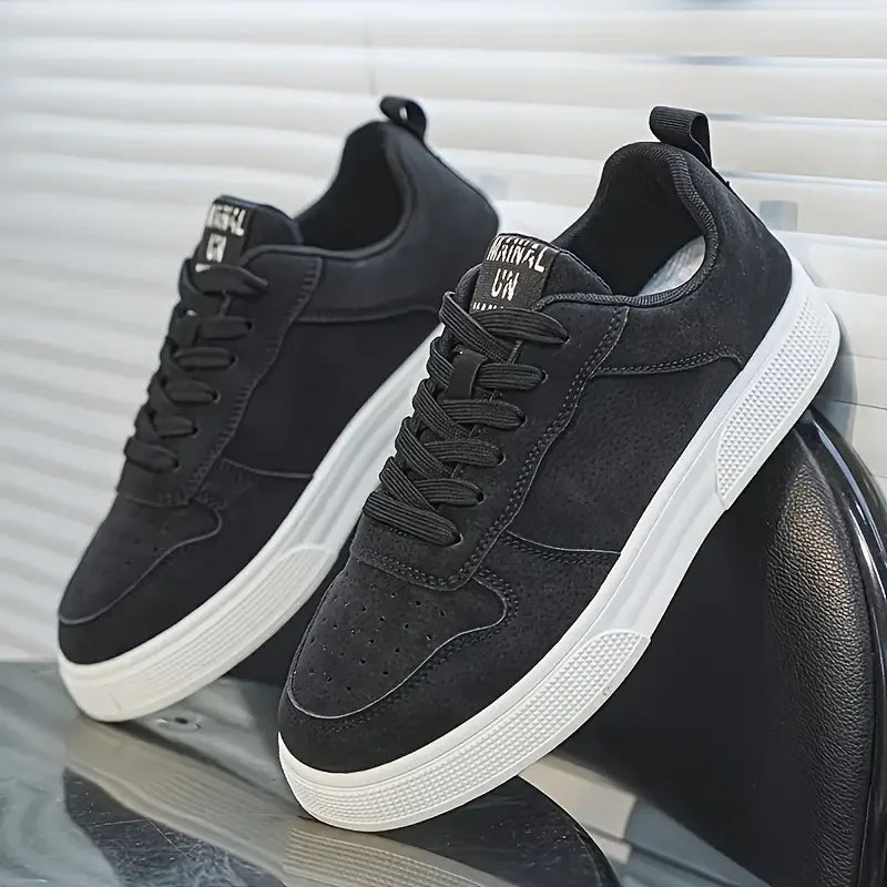 Everett Suede Low Sneakers