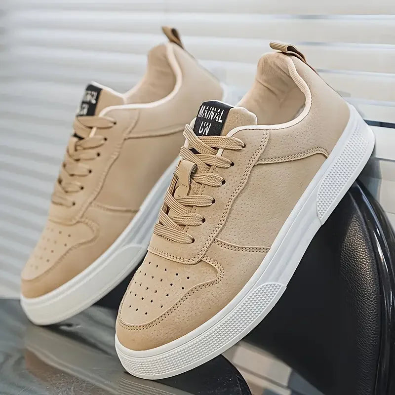Everett Suede Low Sneakers