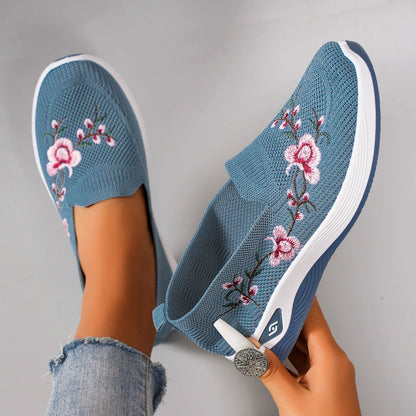 Magnolia Comfort Walkers