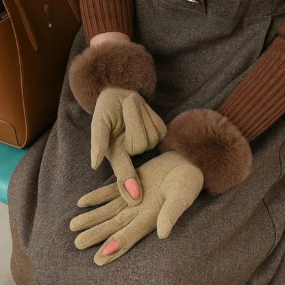The Elara Fur Gloves