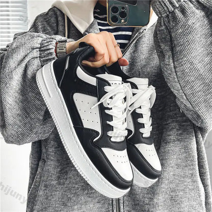 Hudson Court Sneakers