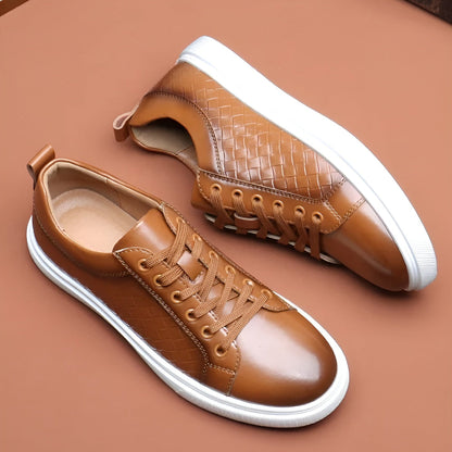 Bryan Classic Sneakers