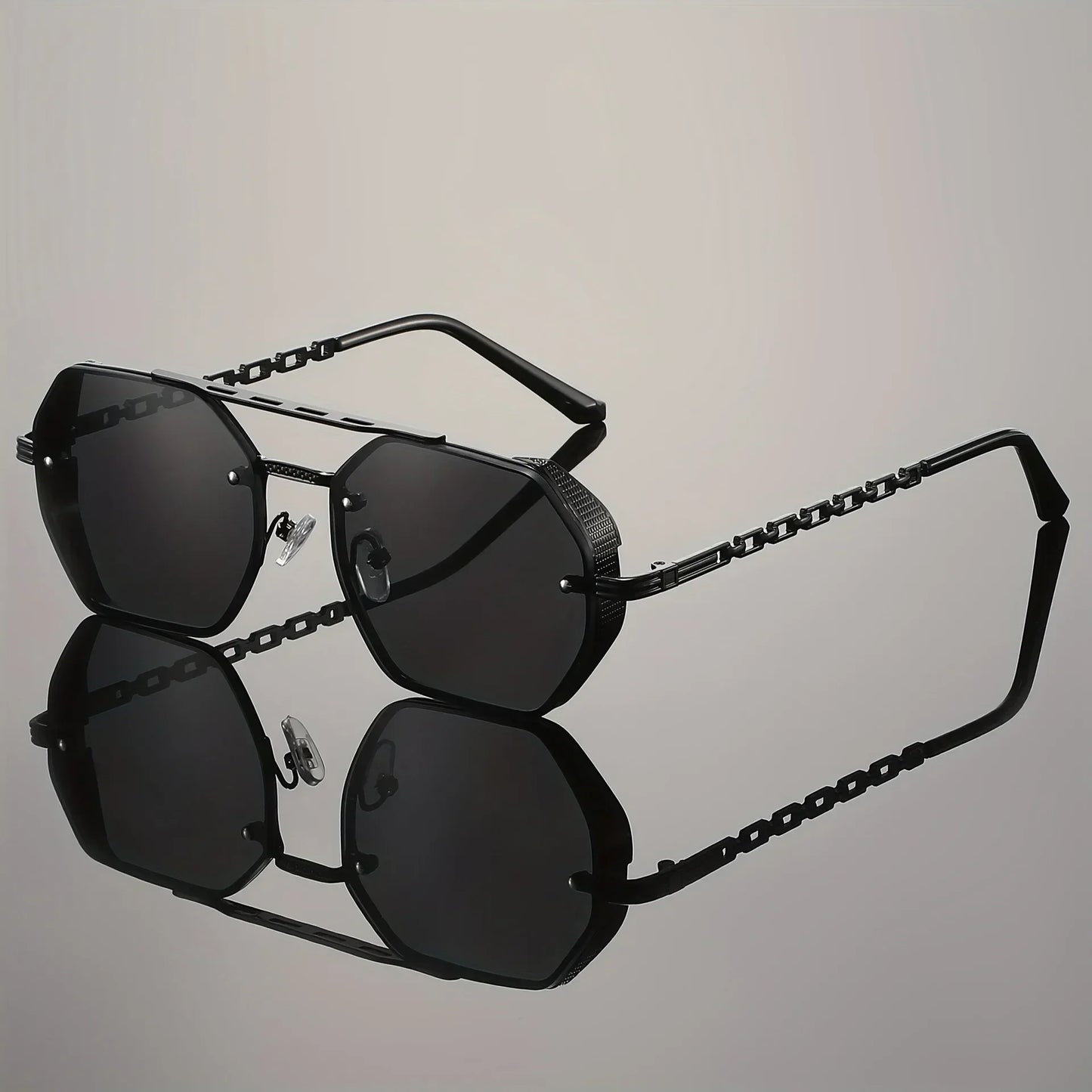 Thomas Chain Shades