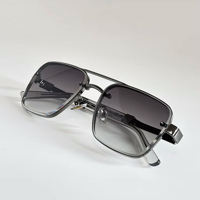 Thomas Retro Shades