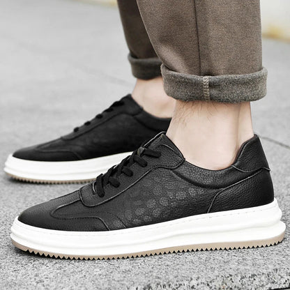 Trenton Hilton Sneakers