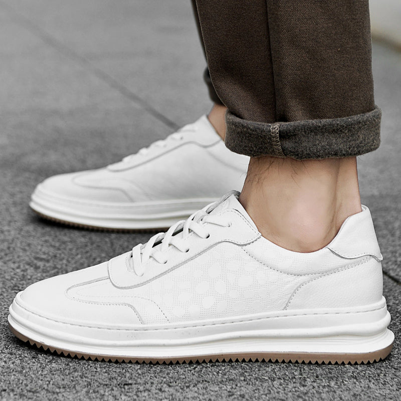 Trenton Hilton Sneakers