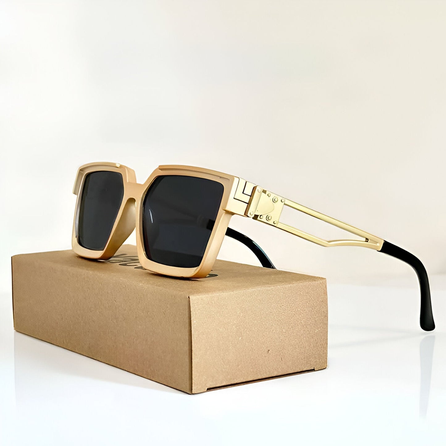 Weston Square Shades